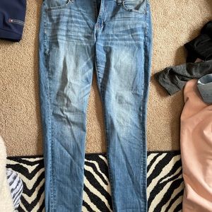 American Eagle Skinny jeans medium wash